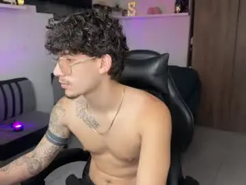 Chaturbate Nude Webcam of kisan_smith