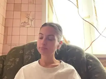 Chaturbate Watch Live Sex Cams of lenniepennachio