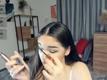 Chaturbate Watch Live Sex Cams of lola_weis