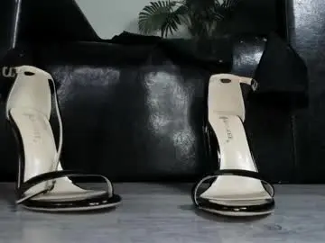 Chaturbate Nude Webcam of ms_enigma