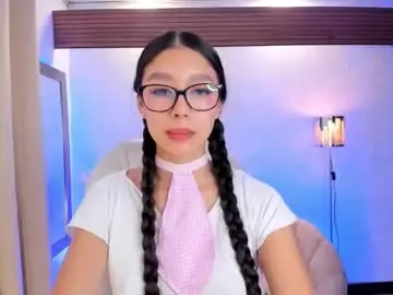 Chaturbate Nude Webcam of sophiajones_1