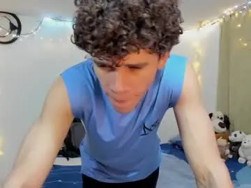 Chaturbate Live Sex of tom_blue10