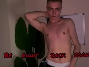 Chaturbate Live Sex Cam of emmit_barker