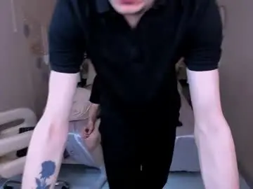 Chaturbate Live Sex Cam of emmit_barker