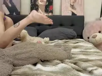 Chaturbate Live Sex Cam of jenie_fire
