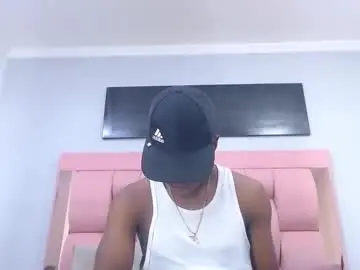 Chaturbate Live Sex Cam of yander_0