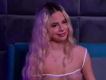 Chaturbate Adult Webcams of yssabelfox