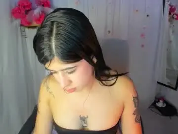 Chaturbate Sex Cam of belinda_luna_