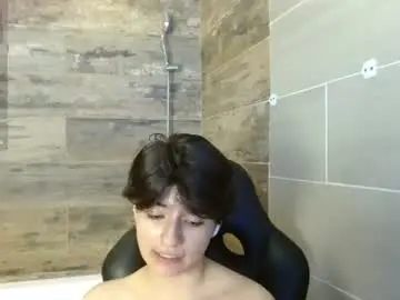 Chaturbate Best live sex cam show of bryce_evans