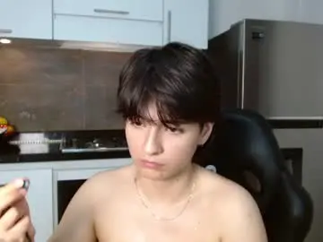Chaturbate Live Sex Cam of bryce_evans