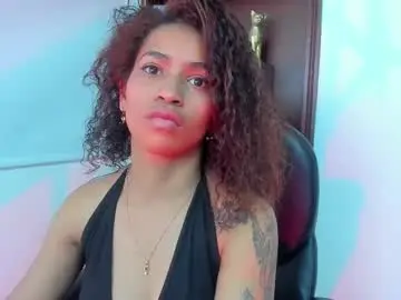 Chaturbate Live Sex Cam of moonrose_1