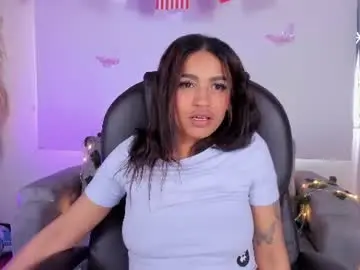 Chaturbate Live Sex Cam of moonrose_1