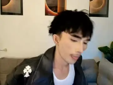 Chaturbate Watch Live Sex Cams of alluring_alpha