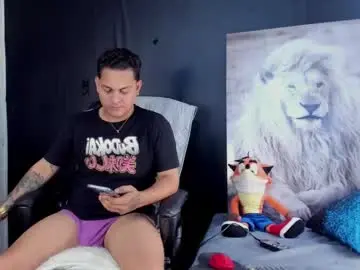 Chaturbate Adult Video Chat of damon_storm