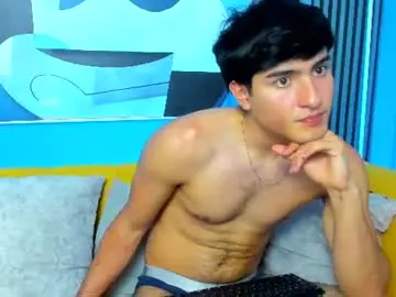 Chaturbate Live Sex Cam of luam_murph