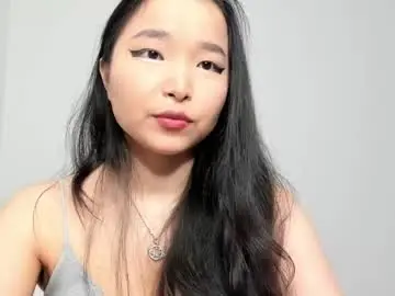 Chaturbate Live Sex Cam of mia_soyun