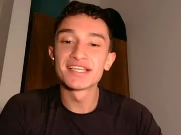 Chaturbate Watch Live Sex Cams of rolito18_
