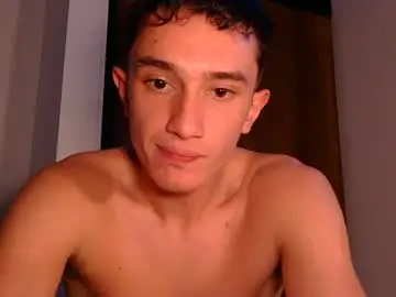 Chaturbate Live Porn of rolito18_