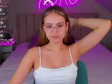 Chaturbate Nude Webcam of shei1a_shy