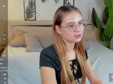 Chaturbate Live Porn of shei1a_shy