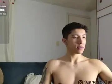 Chaturbate Sex Chat of thesaint_xxx