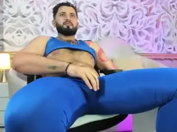 Chaturbate Live Sex of bear_mao_