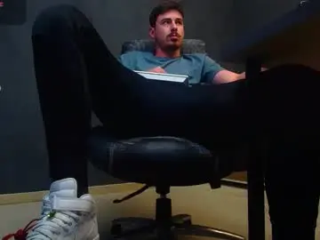 Chaturbate Live Sex of enzorace