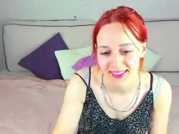 Chaturbate Live Sex Cam of linda_jonys