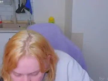 Chaturbate Live Sex Cam of ykwhynot1x