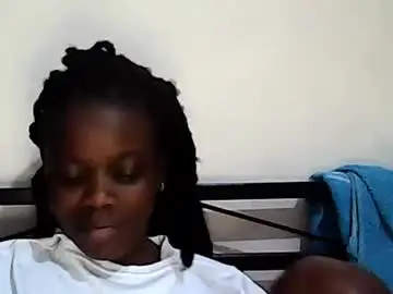 Chaturbate Live Sex Cam of ebony_vellyn20