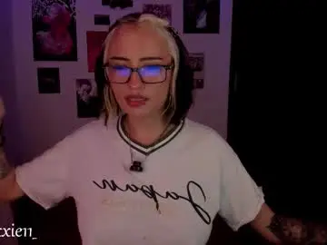 Chaturbate Sex Chat of nixxie_