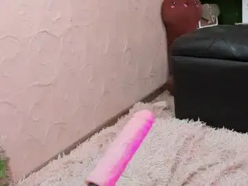 Chaturbate Best live sex cam show of amelialu1