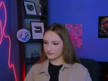 Chaturbate Sex Cam of elara_night1