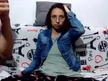 Chaturbate Live Sex Cam of sweet_cum8