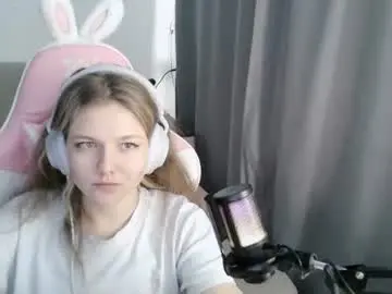Chaturbate Live Sex Cam of catherinesholler