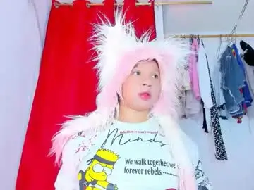 Chaturbate Live Sex Cam of emilly_coper18