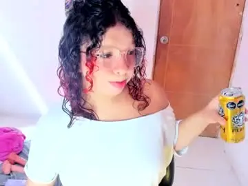 Chaturbate Private Sex Chat of emilly_coper18