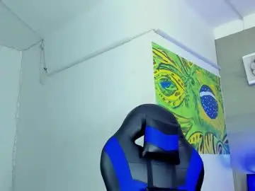 Chaturbate Watch Live Sex Cams of jhonny_flames7