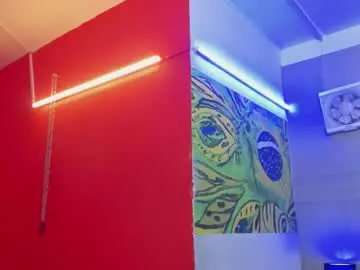 Chaturbate Live Sex Cam of jhonny_flames7