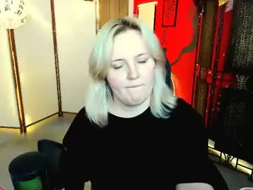 Chaturbate Live Sex Cam of katybriggs