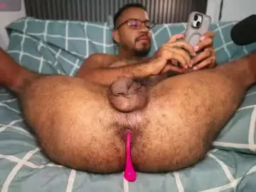 Chaturbate Best live sex cam show of little_bear00