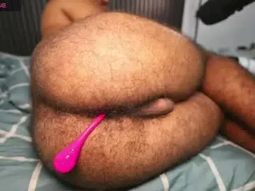 Chaturbate Live Sex of little_bear00