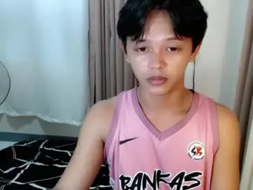 Chaturbate Live Sex Cam of luckyme_7