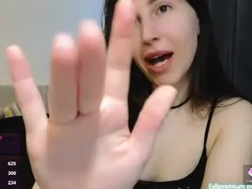 Chaturbate Nude Webcam of marrycolins