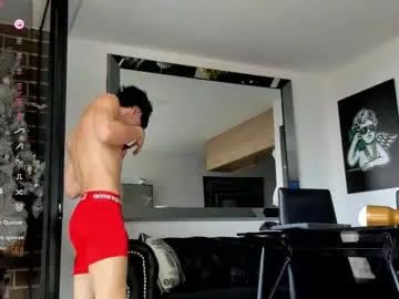 Chaturbate Free Porn Cam of pretur_crubaa