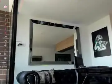 Chaturbate Watch Live Sex Cams of pretur_crubaa