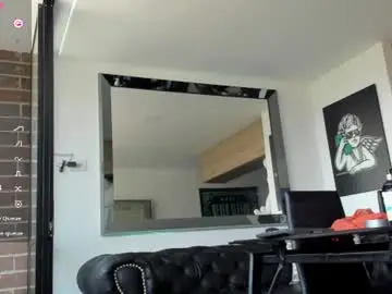 Chaturbate Watch Live Sex Cams of pretur_crubaa