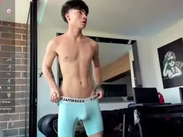 Chaturbate Free Porn Cam of pretur_crubaa