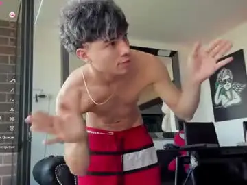 Chaturbate Live Sex Cam of pretur_crubaa