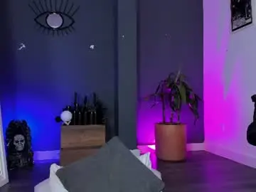 Chaturbate Free Porn Cam of ravenwitch_